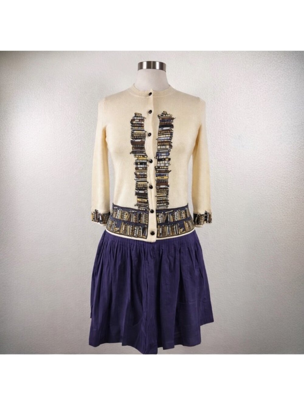 J.Crew Book Print Cardigan Wool Library Bookshelf Sweater Size Medium Rare